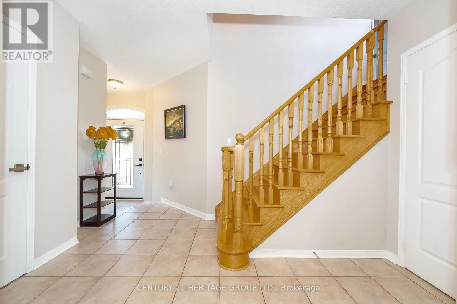 512 MENCZEL CRESCENT