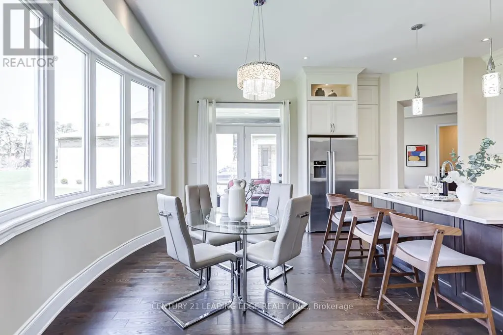 6 SOMER RUMM COURT