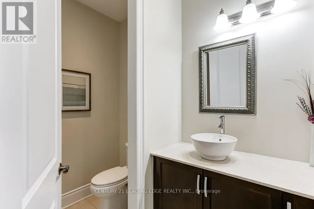 6 SOMER RUMM COURT