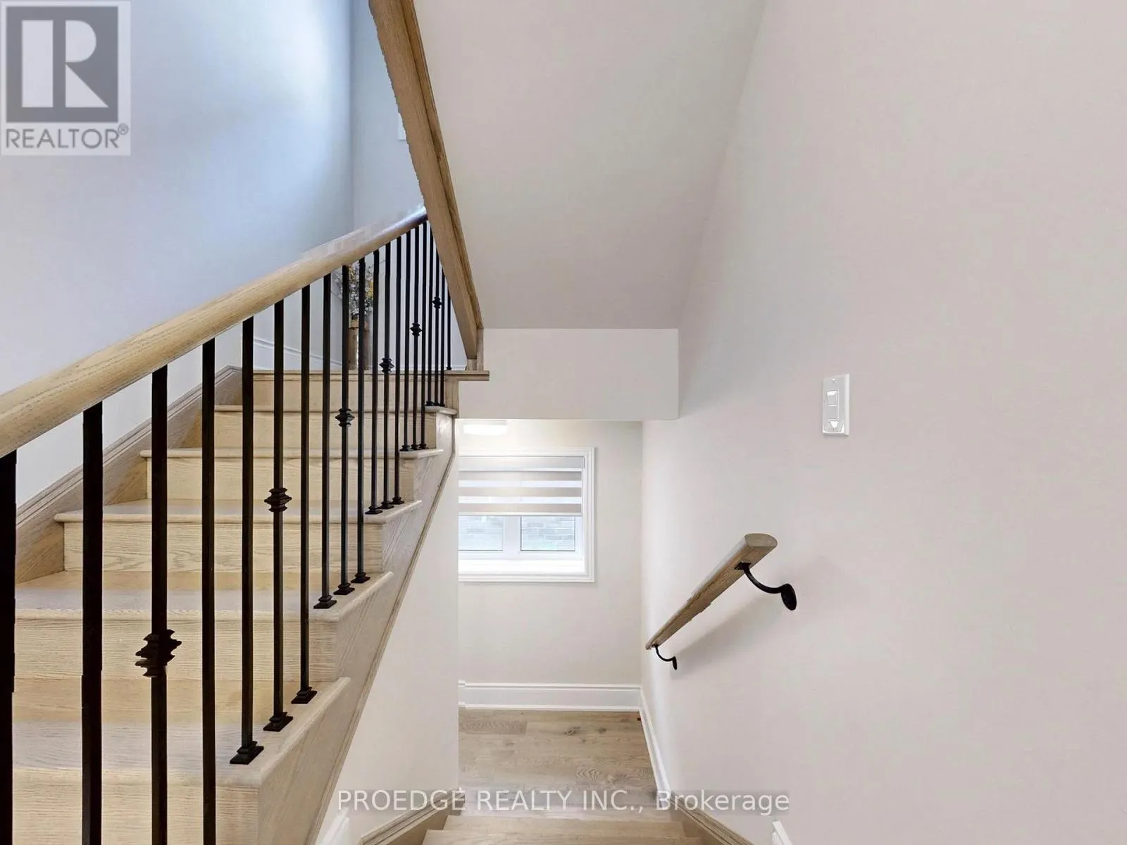 217 SUNSET VISTA COURT