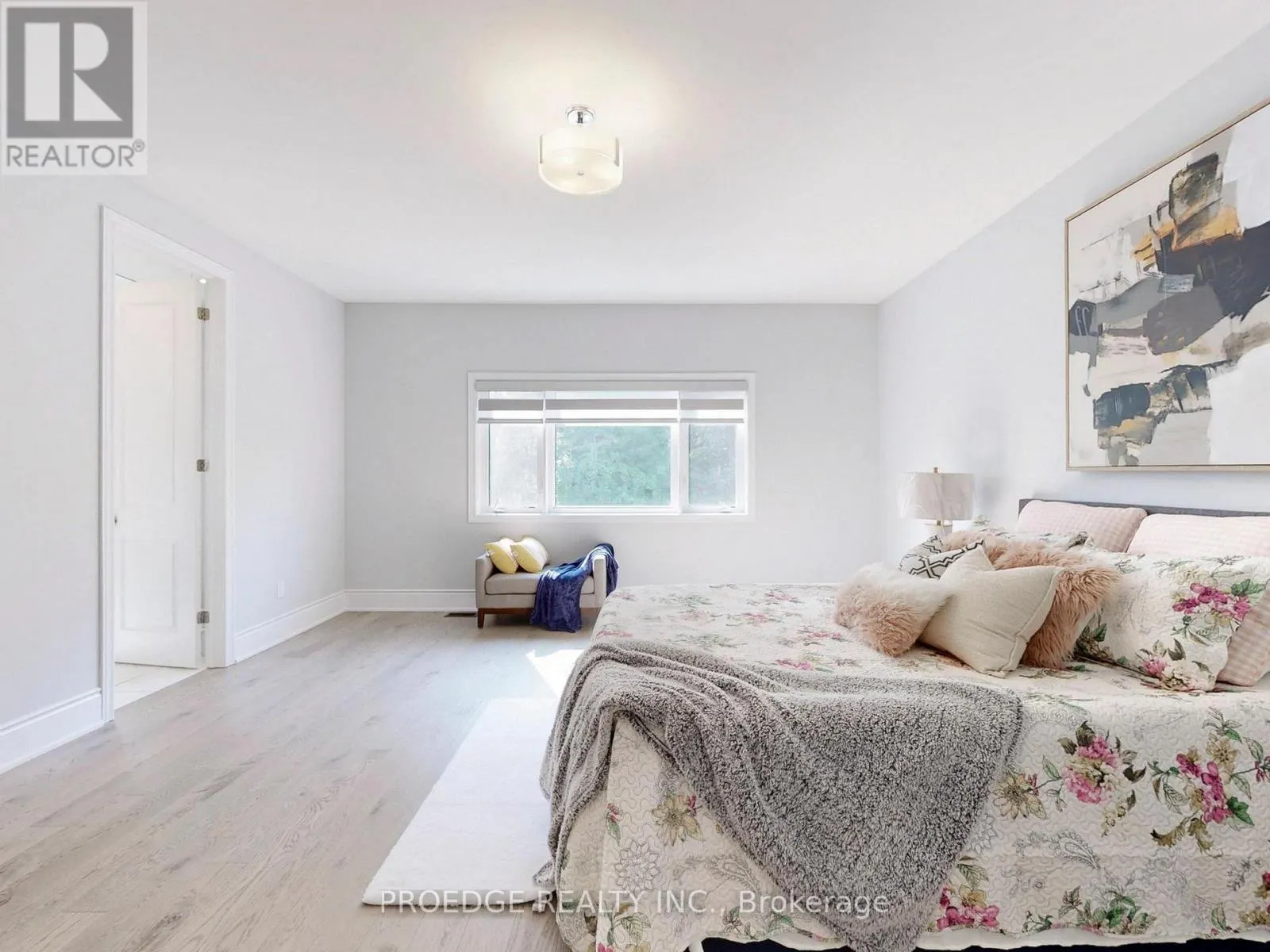 217 SUNSET VISTA COURT