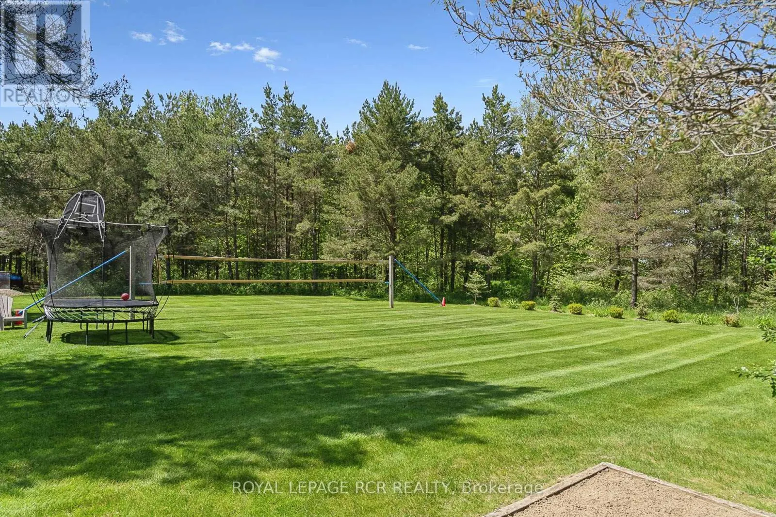 7 SUGARBUSH LANE