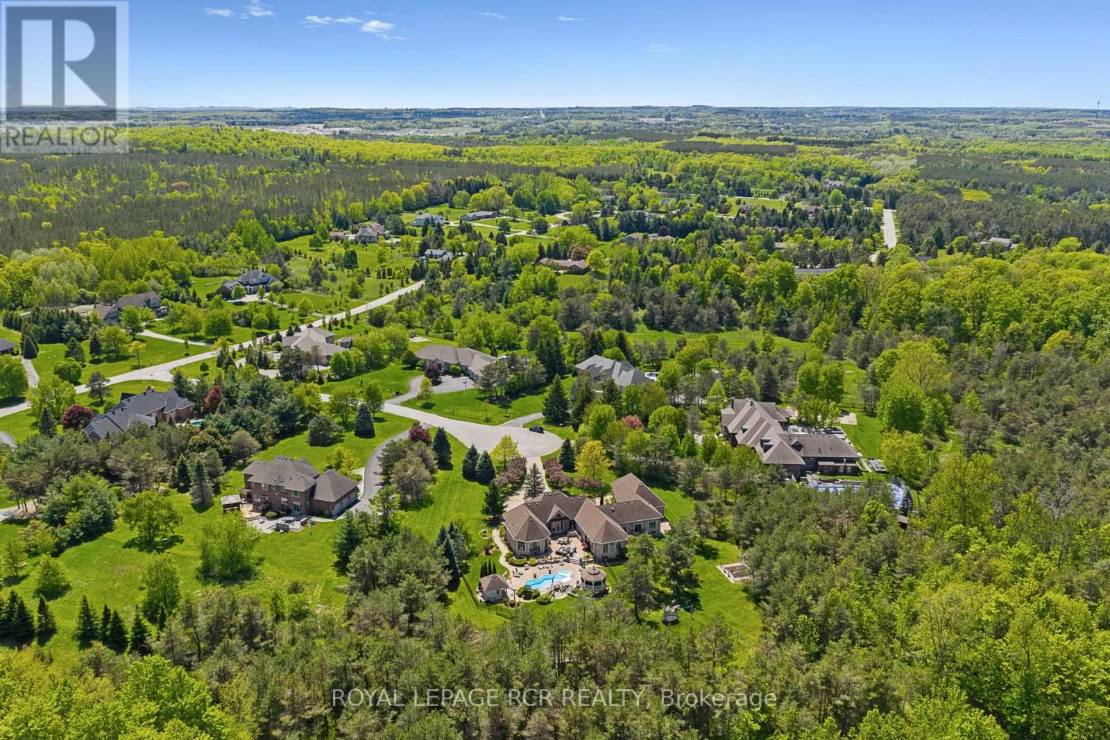 7 SUGARBUSH LANE