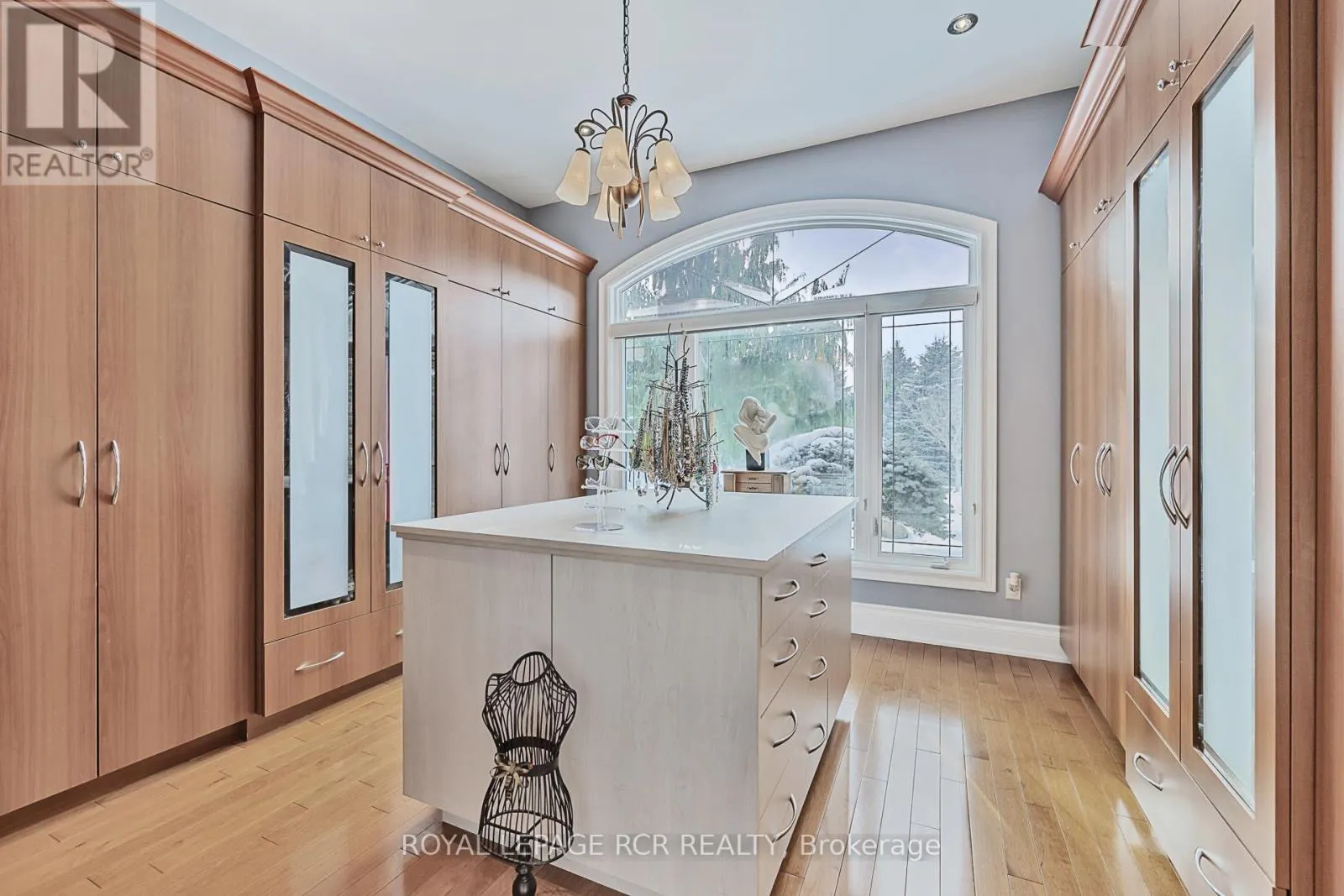 7 SUGARBUSH LANE