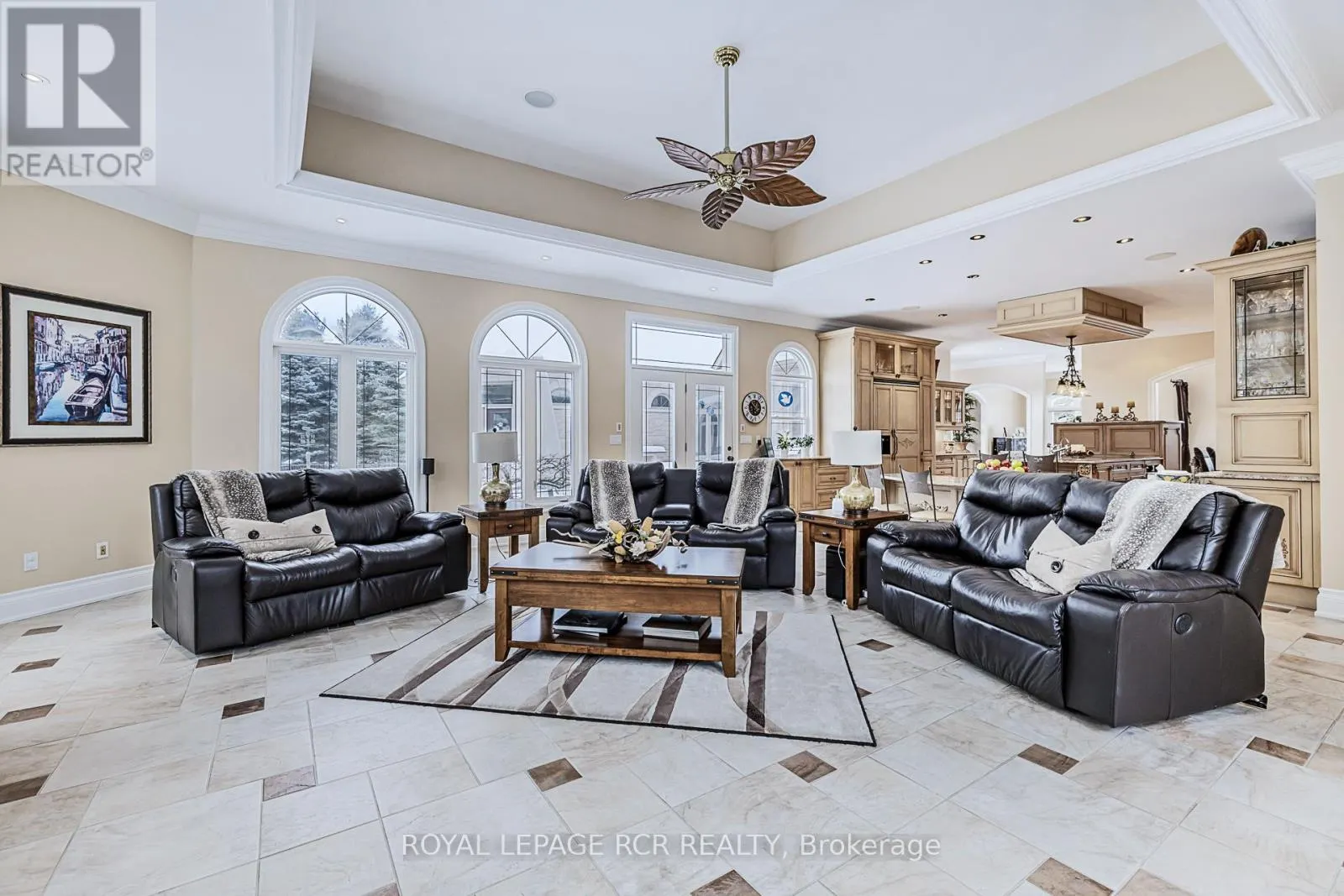 7 SUGARBUSH LANE
