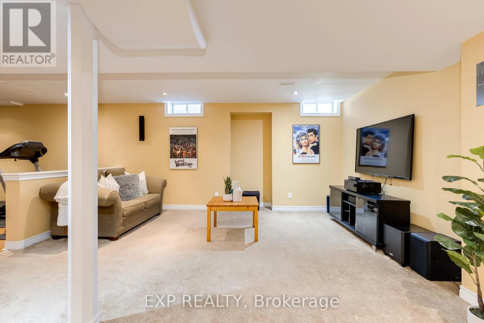 30 EARL STEWART DRIVE