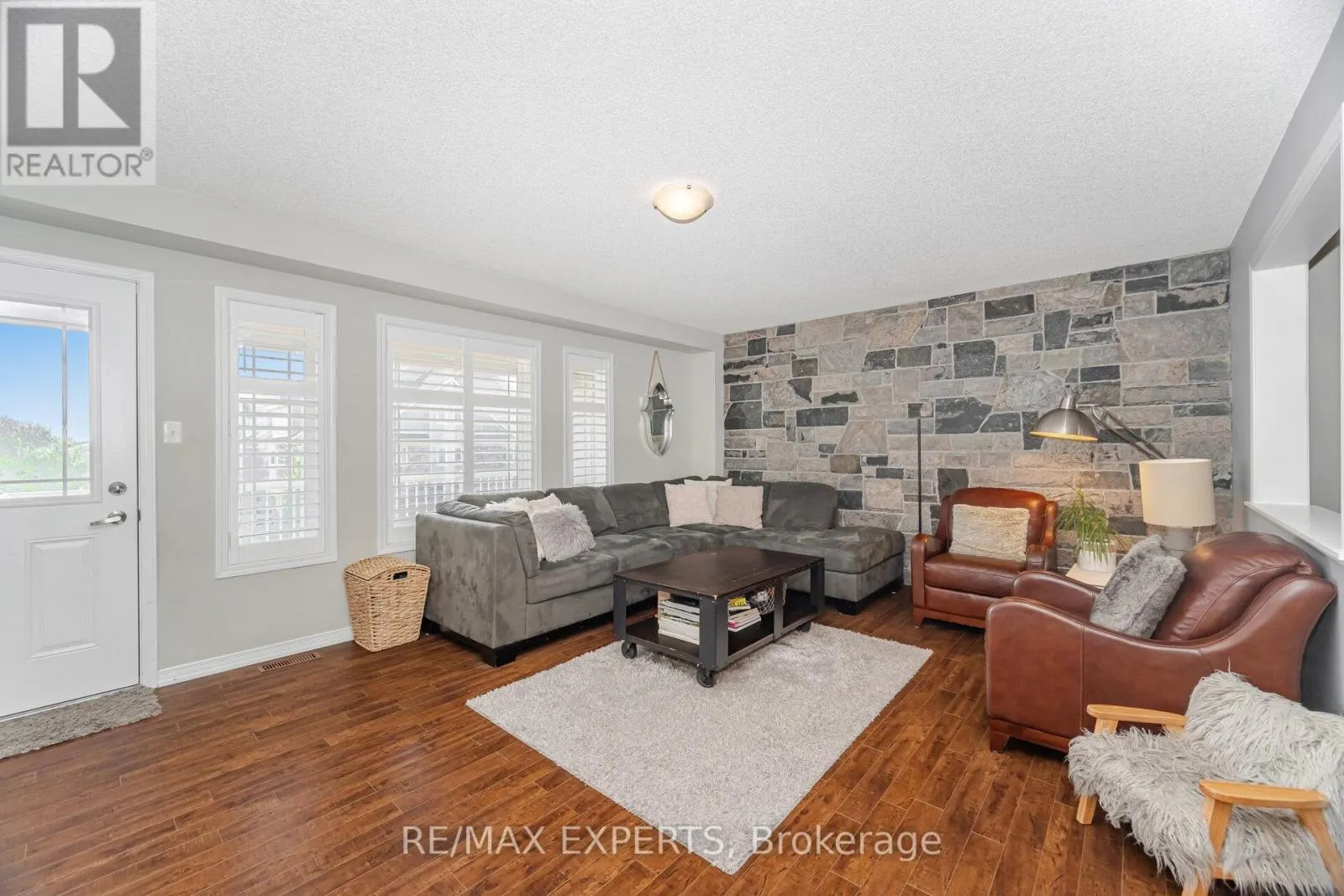 1311 COLEMAN CRESCENT