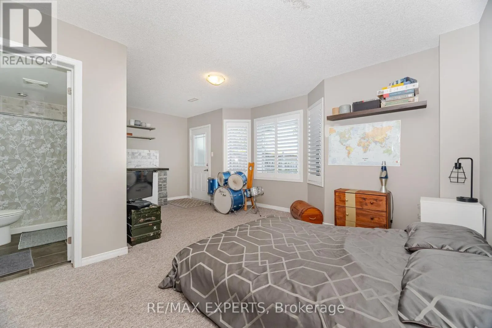 1311 COLEMAN CRESCENT