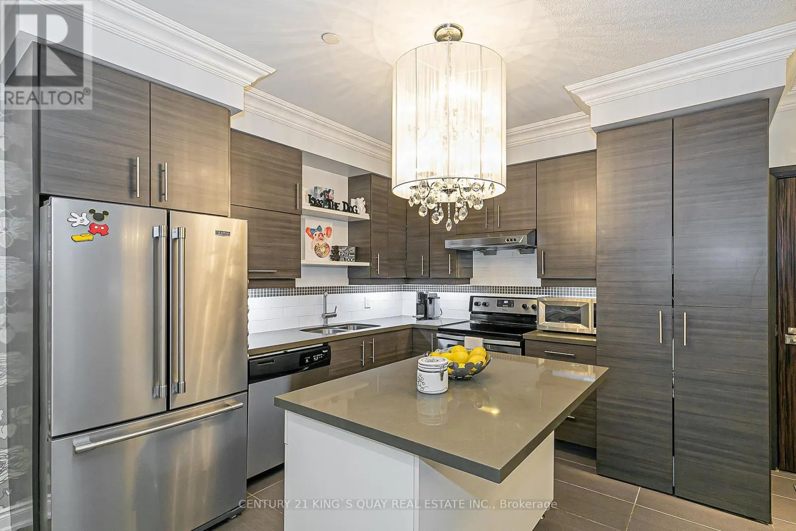 103 - 277 SOUTH PARK ROAD