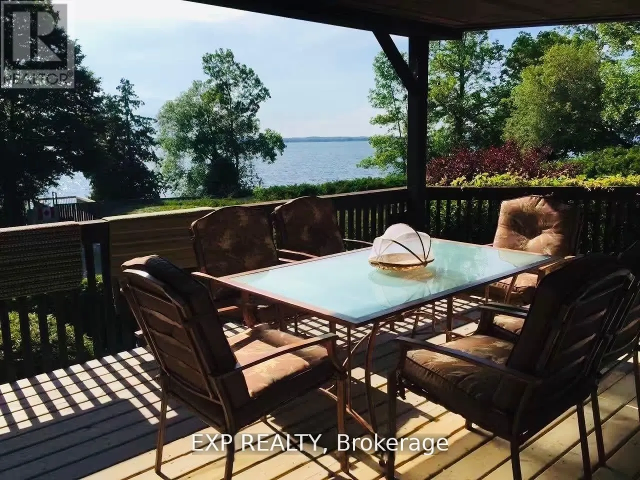 127 LAKE DRIVE N