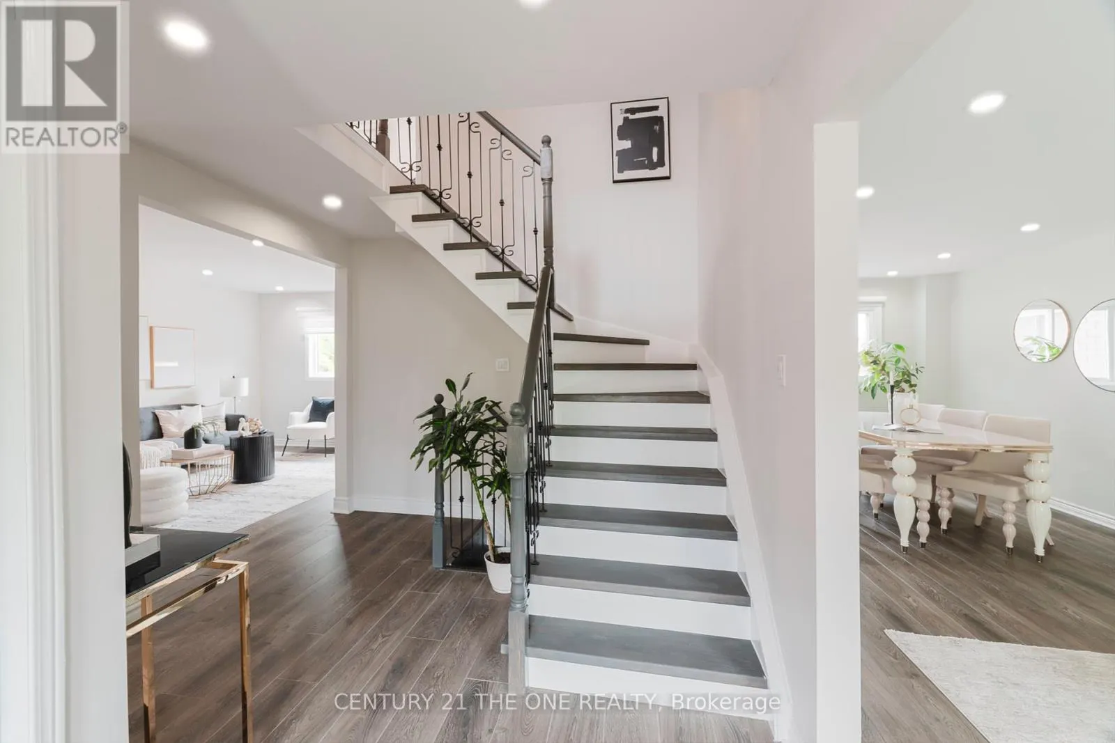 971 LESLIE VALLEY DRIVE