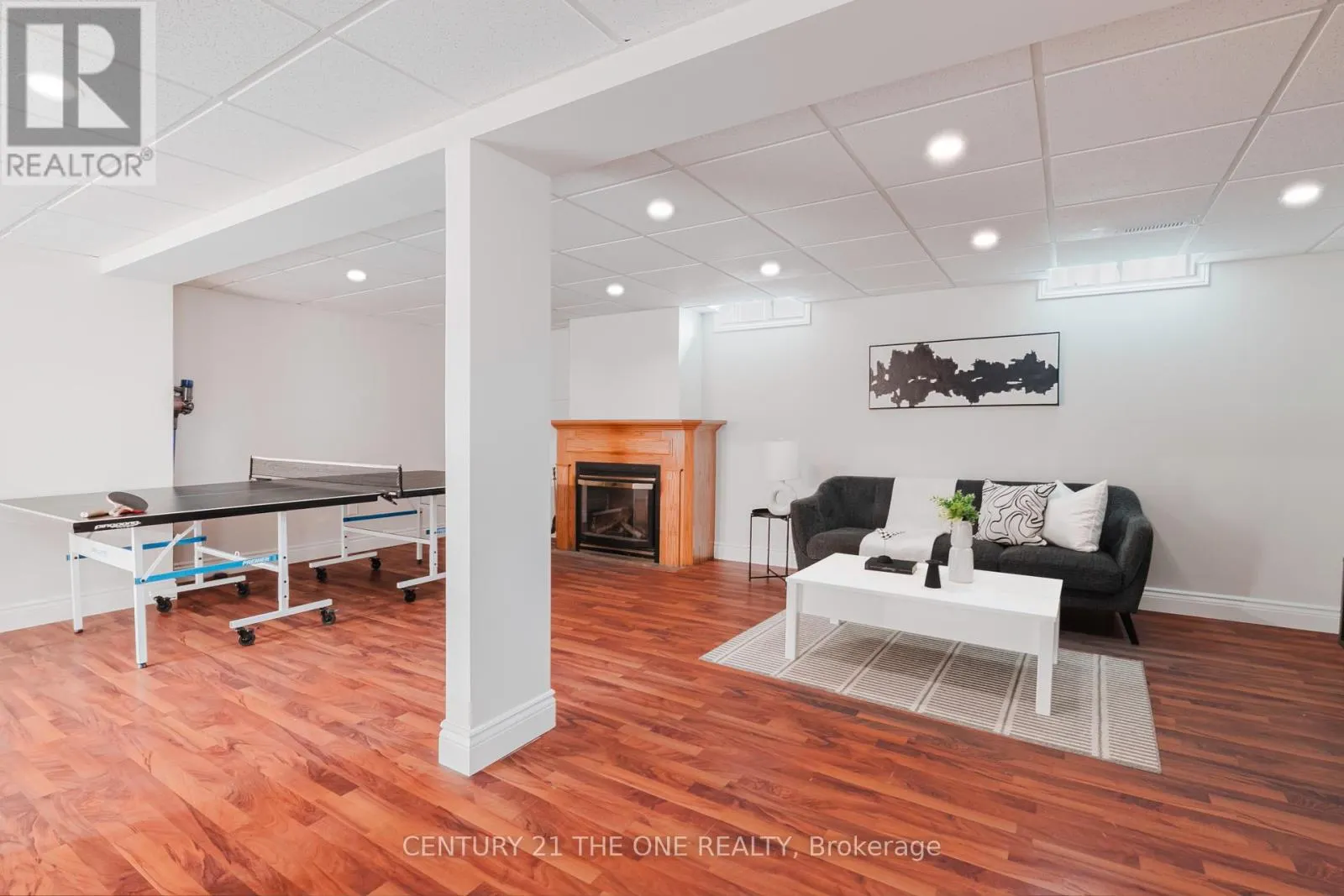 971 LESLIE VALLEY DRIVE