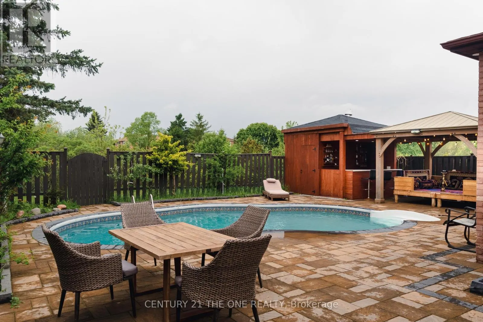 971 LESLIE VALLEY DRIVE