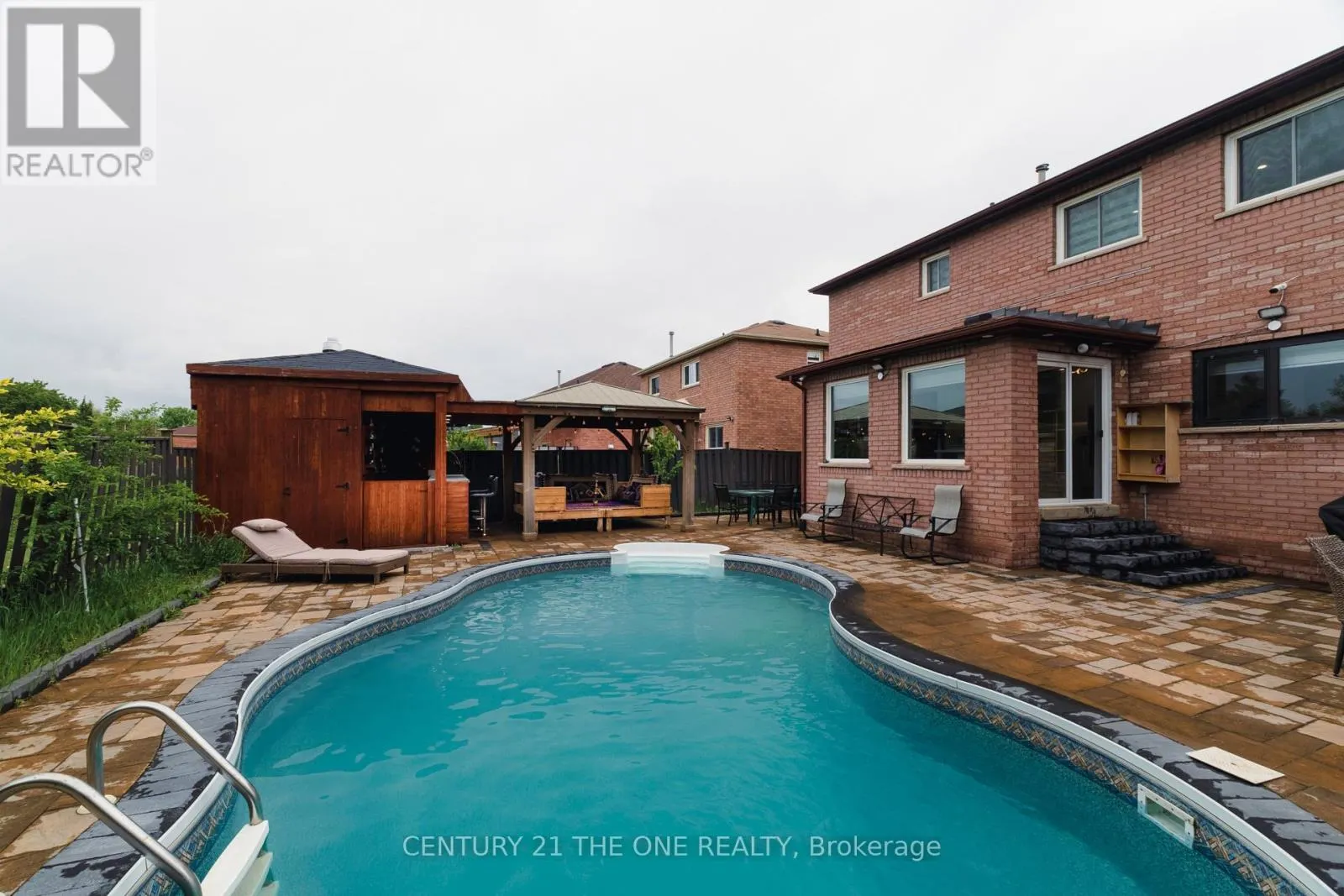 971 LESLIE VALLEY DRIVE