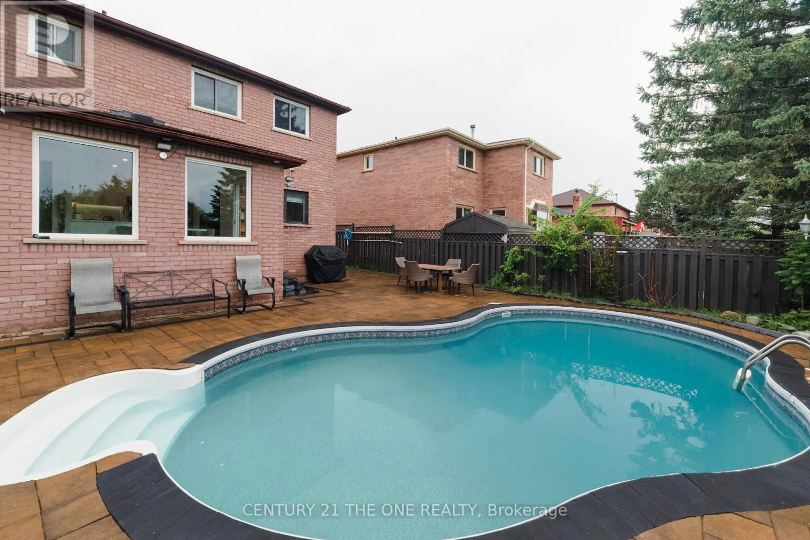 971 LESLIE VALLEY DRIVE