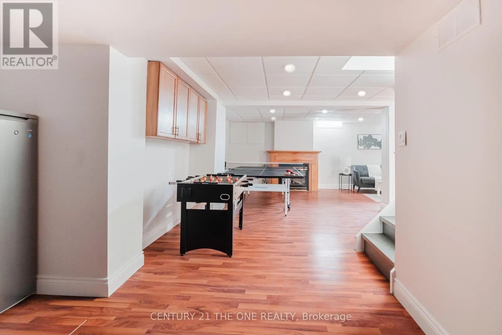 971 LESLIE VALLEY DRIVE