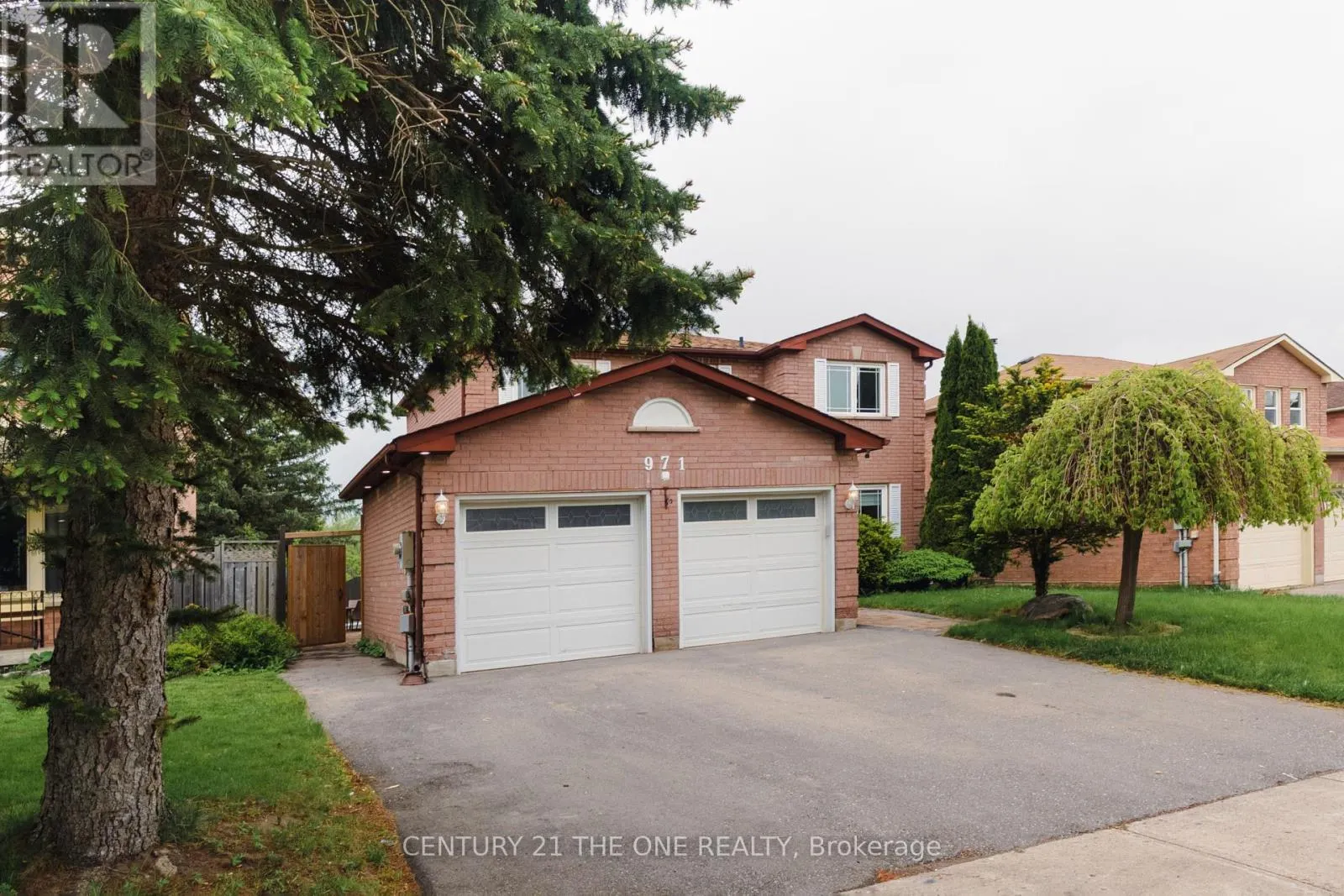 971 LESLIE VALLEY DRIVE