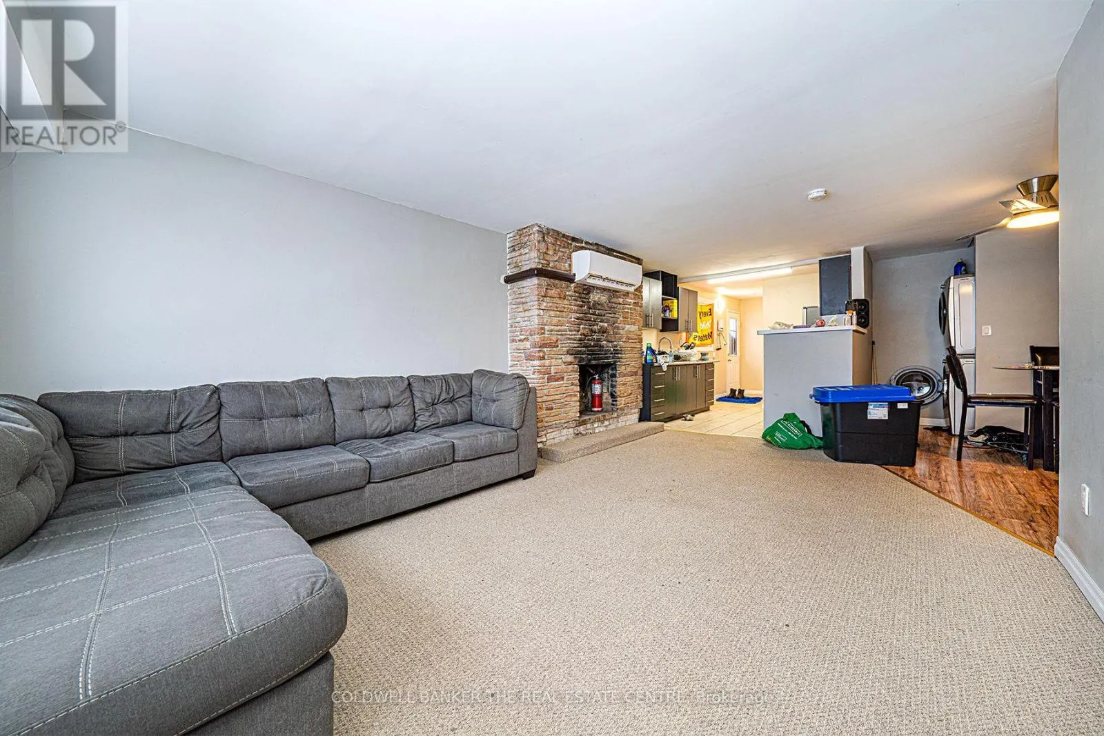 920 LAKE DRIVE E