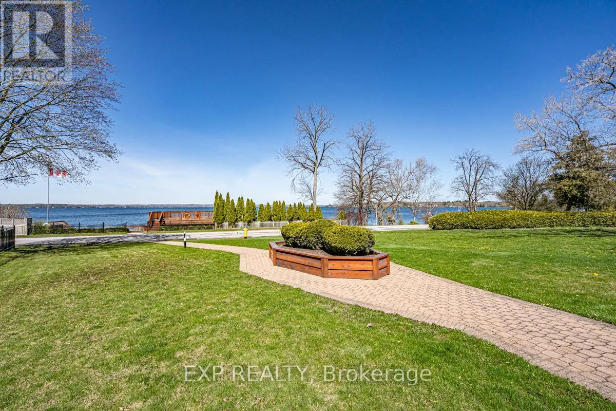 229 LAKE DRIVE N