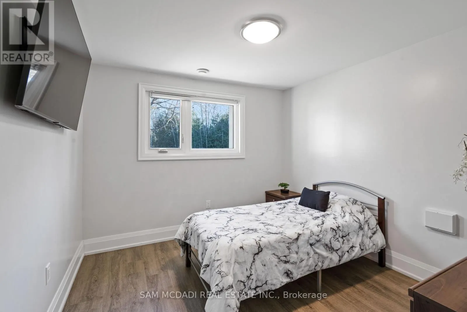 2993 INNISFIL BEACH ROAD