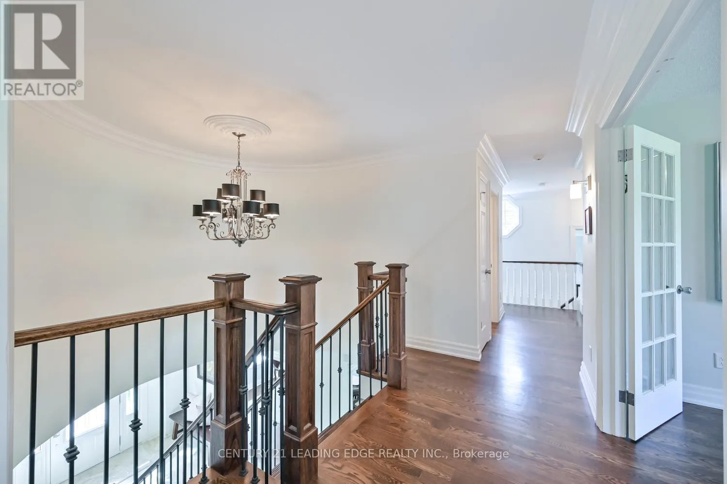 3 MAPLE VIEW LANE