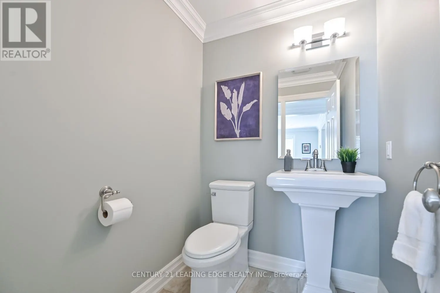 3 MAPLE VIEW LANE