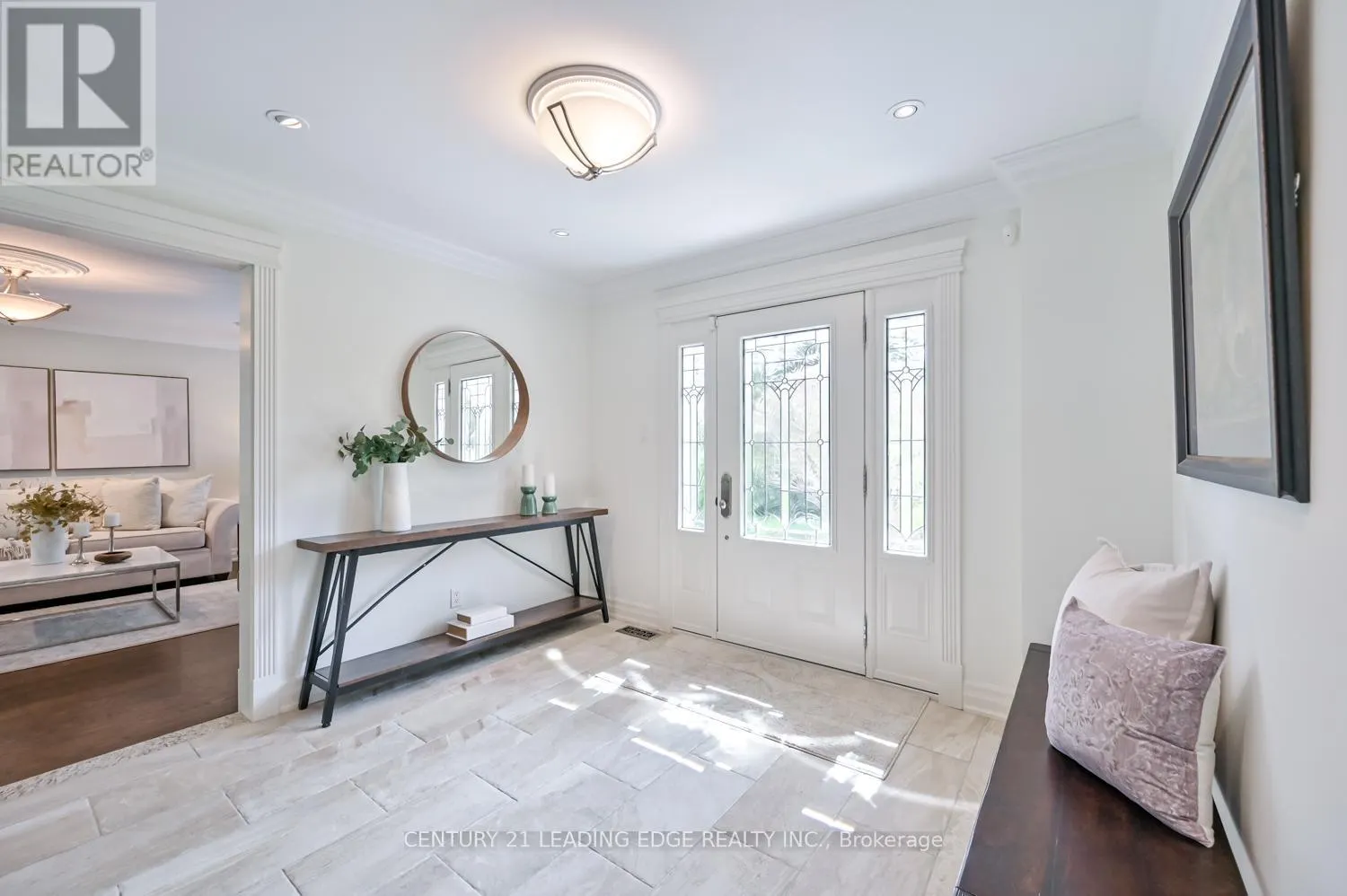 3 MAPLE VIEW LANE
