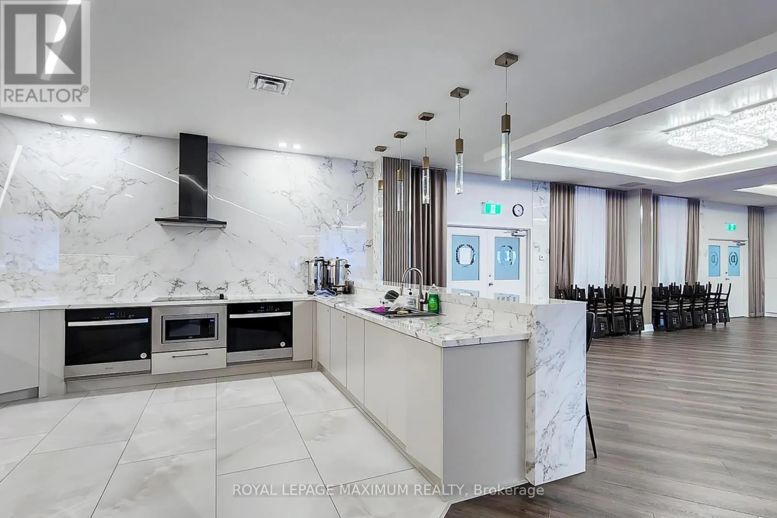 308 - 20 HARDING BOULEVARD W