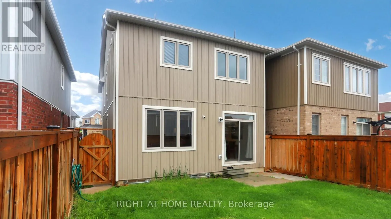 78 WAGNER CRESCENT