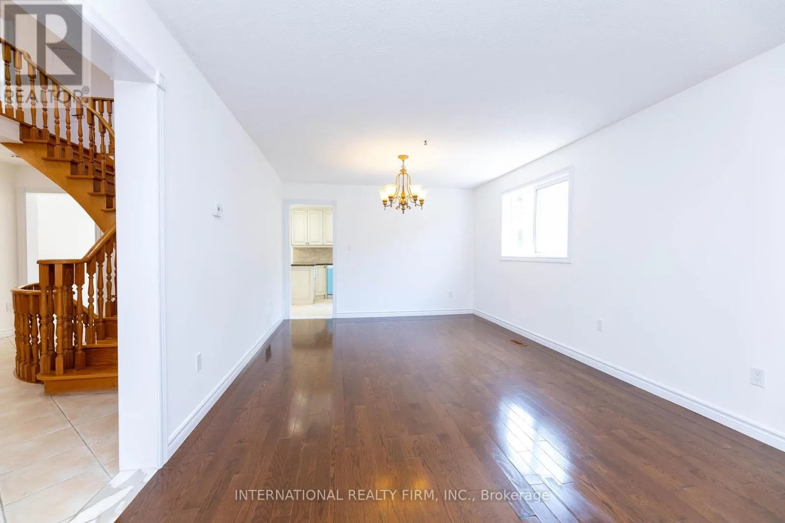 17 SOUTHVIEW DRIVE