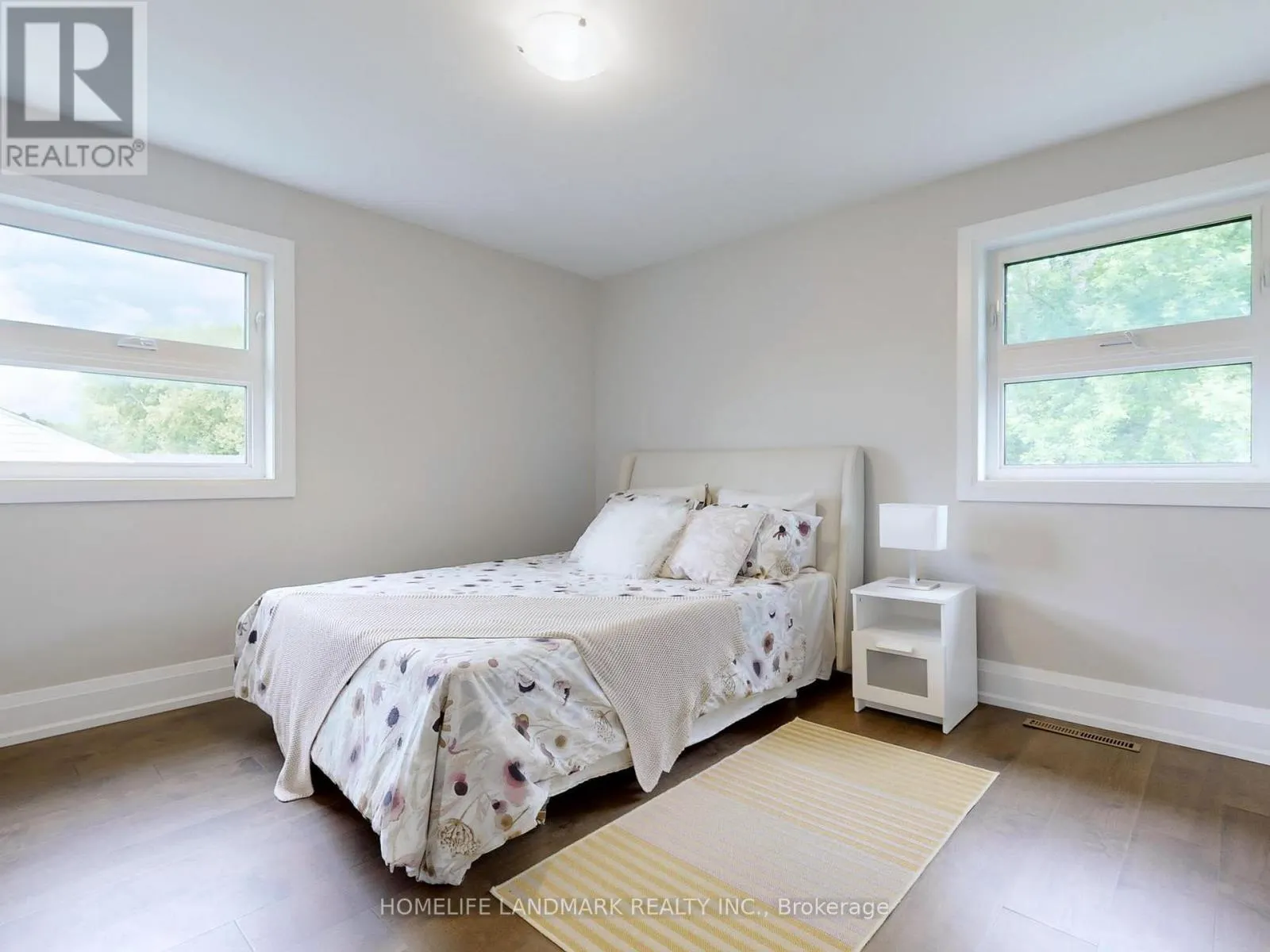 MAIN UNIT - 1661 MOUNT ALBERT ROAD