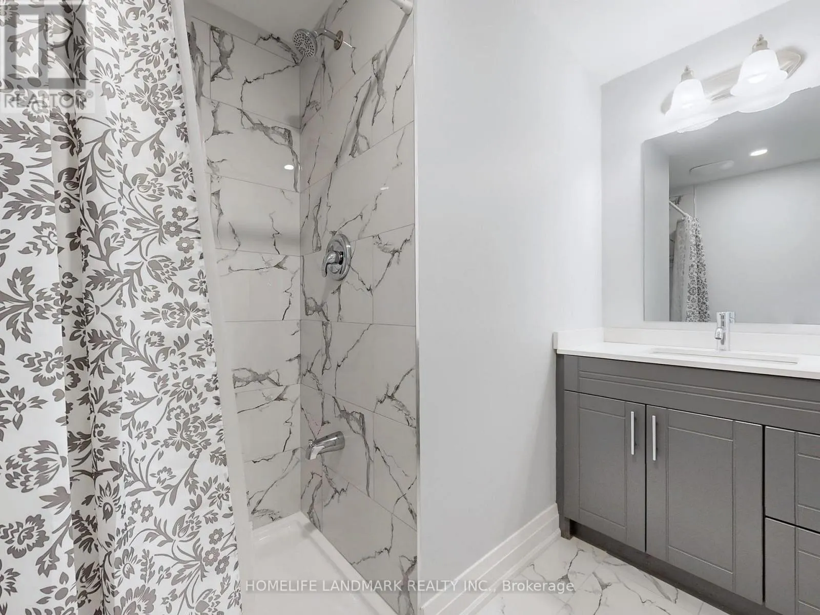 MAIN UNIT - 1661 MOUNT ALBERT ROAD