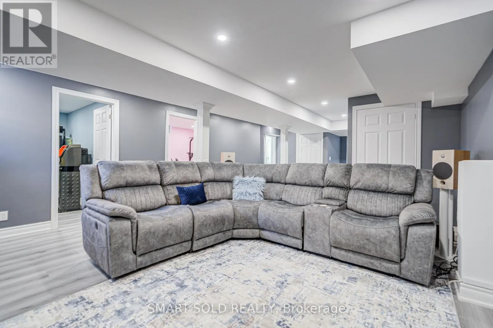 713 PREST WAY