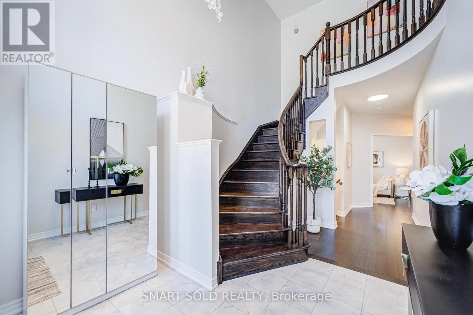 713 PREST WAY