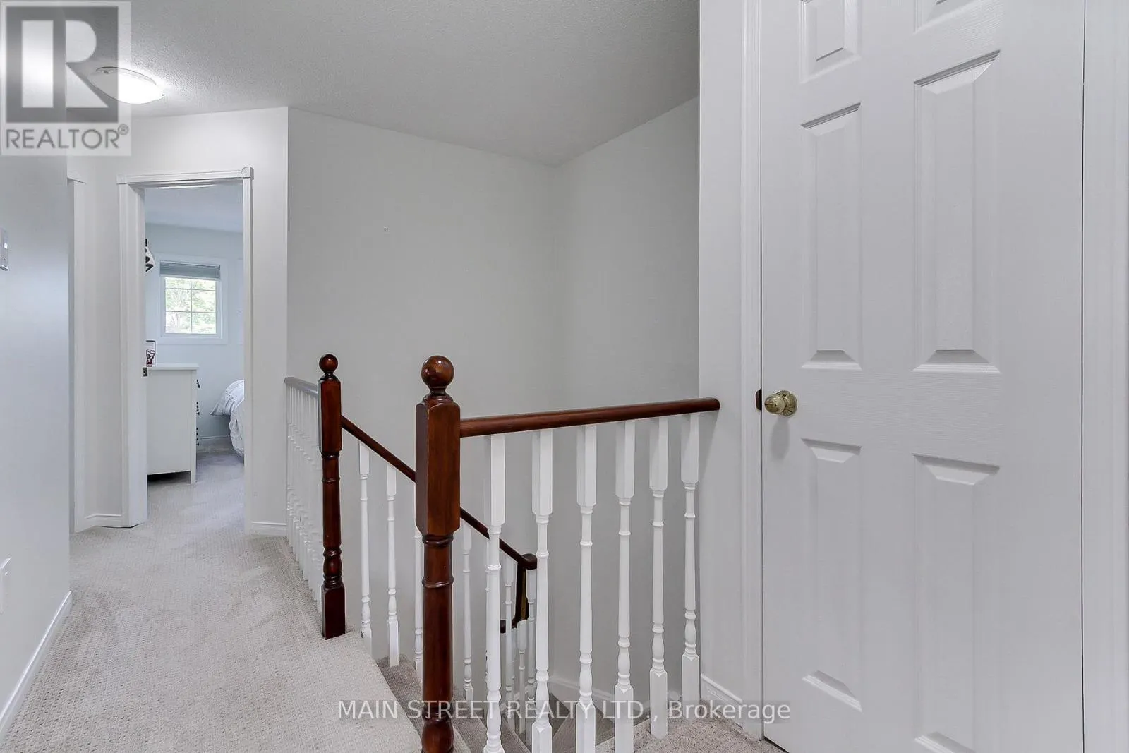 228 WARNER CRESCENT