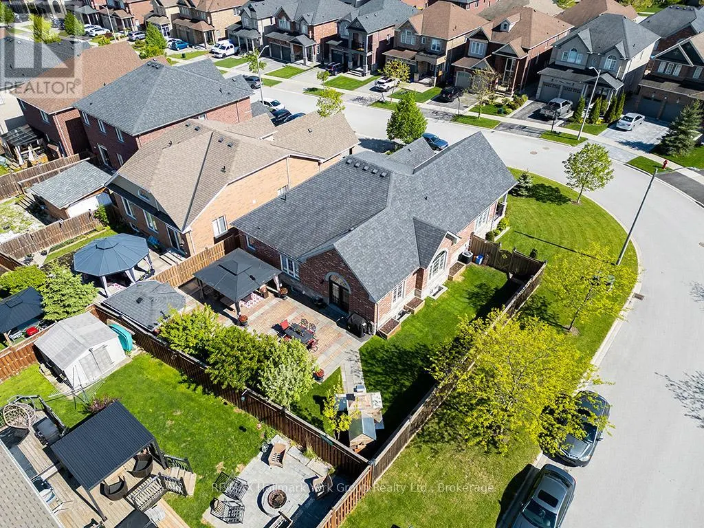 1166 GINA STREET