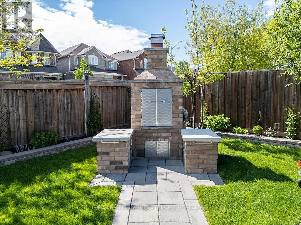 1166 GINA STREET