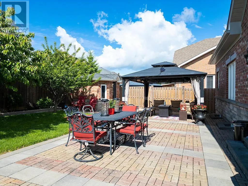 1166 GINA STREET