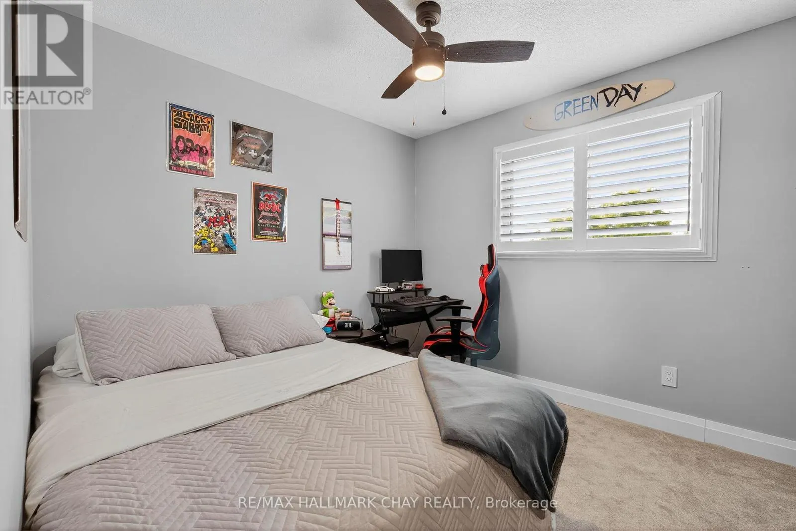 2731 SHERING CRESCENT