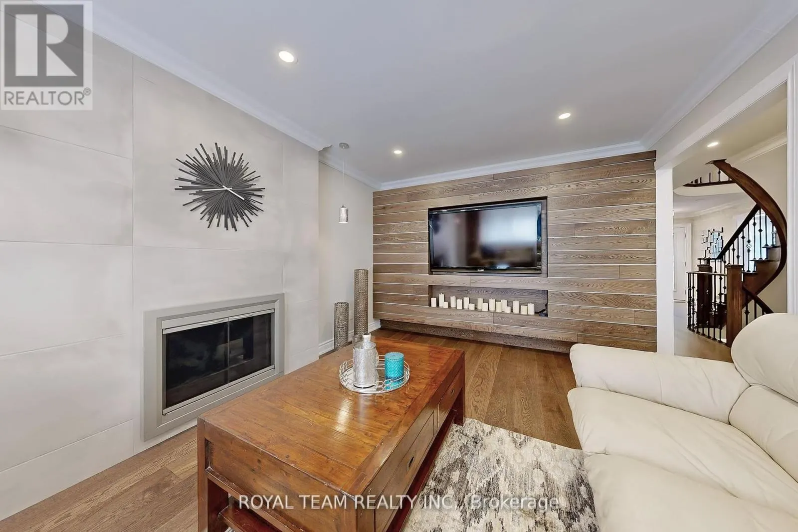 87 MCCALLUM DRIVE