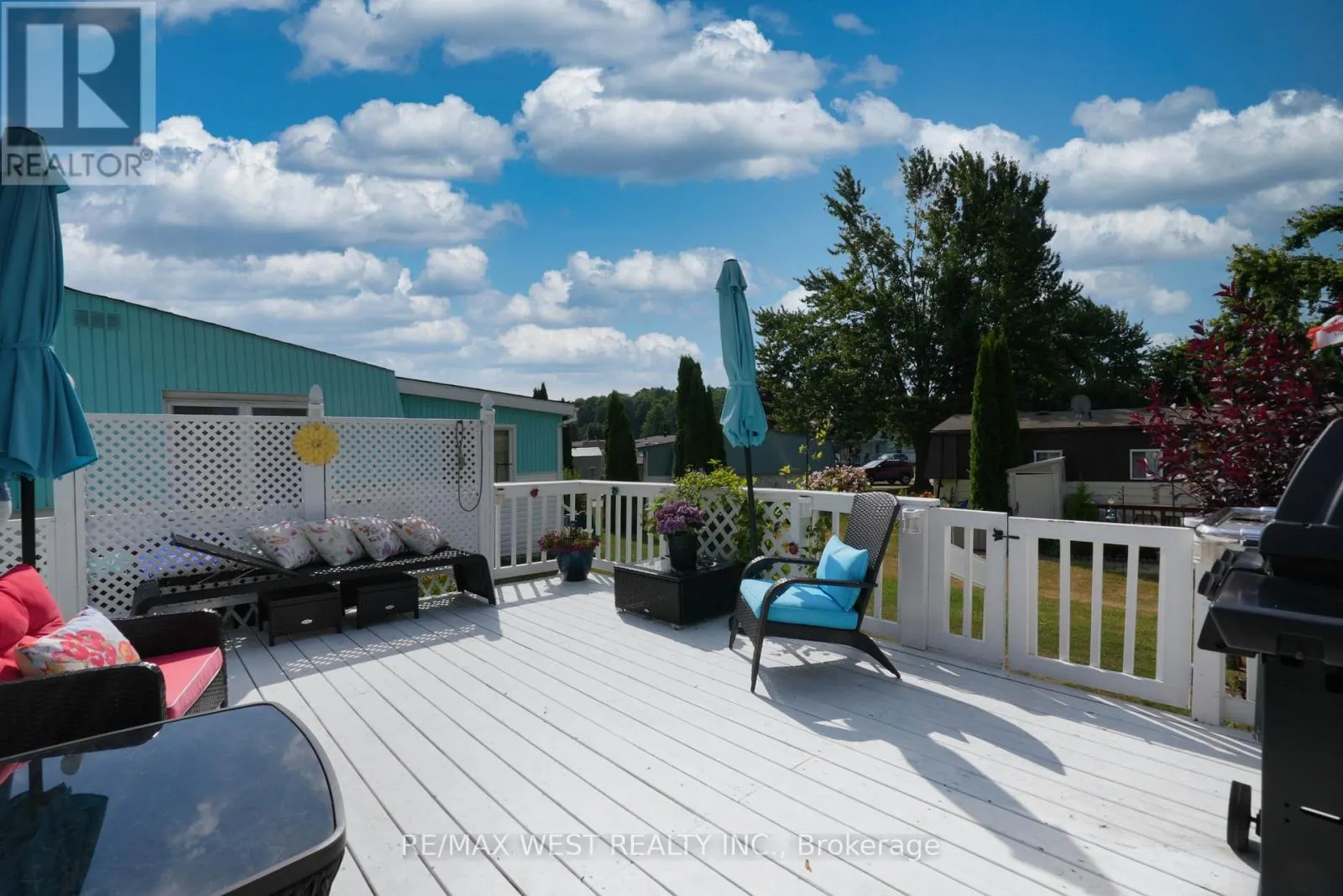 23 LINDEN LANE