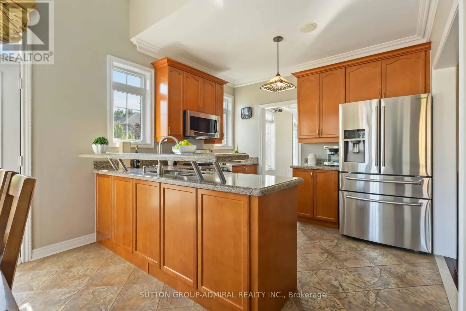 24 MEADOW RIDGE COURT