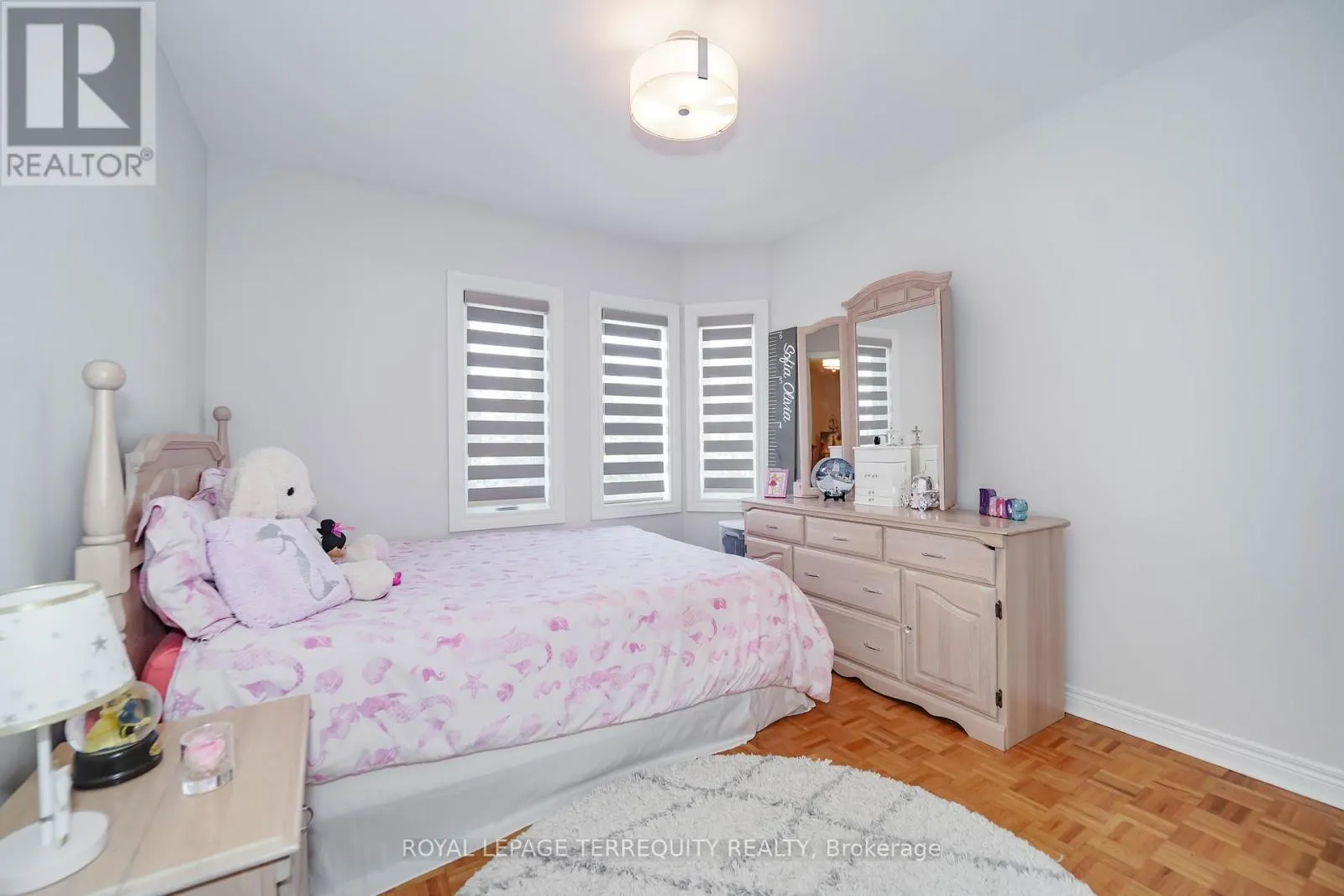 9 STONEBRIAR DRIVE