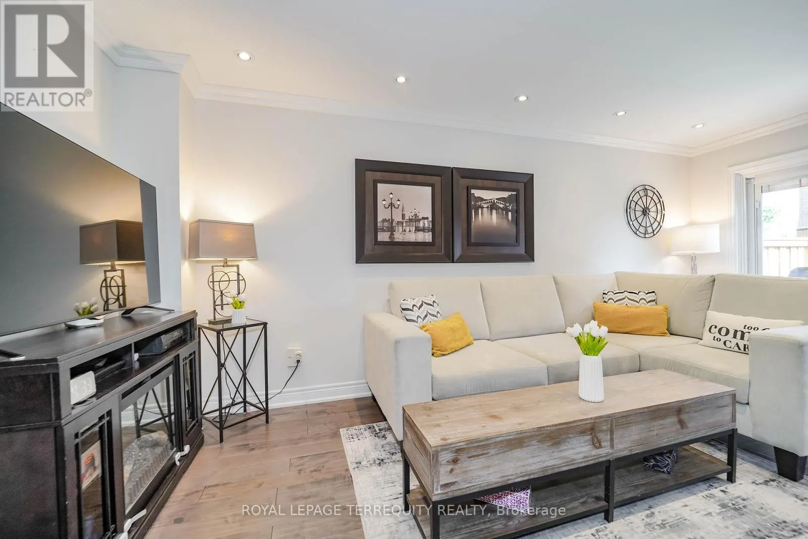 9 STONEBRIAR DRIVE