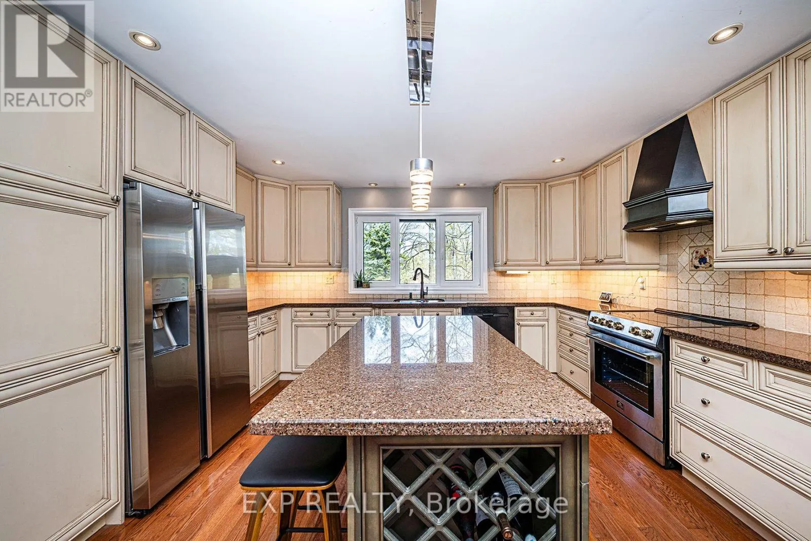 7 VALLEY TRAIL