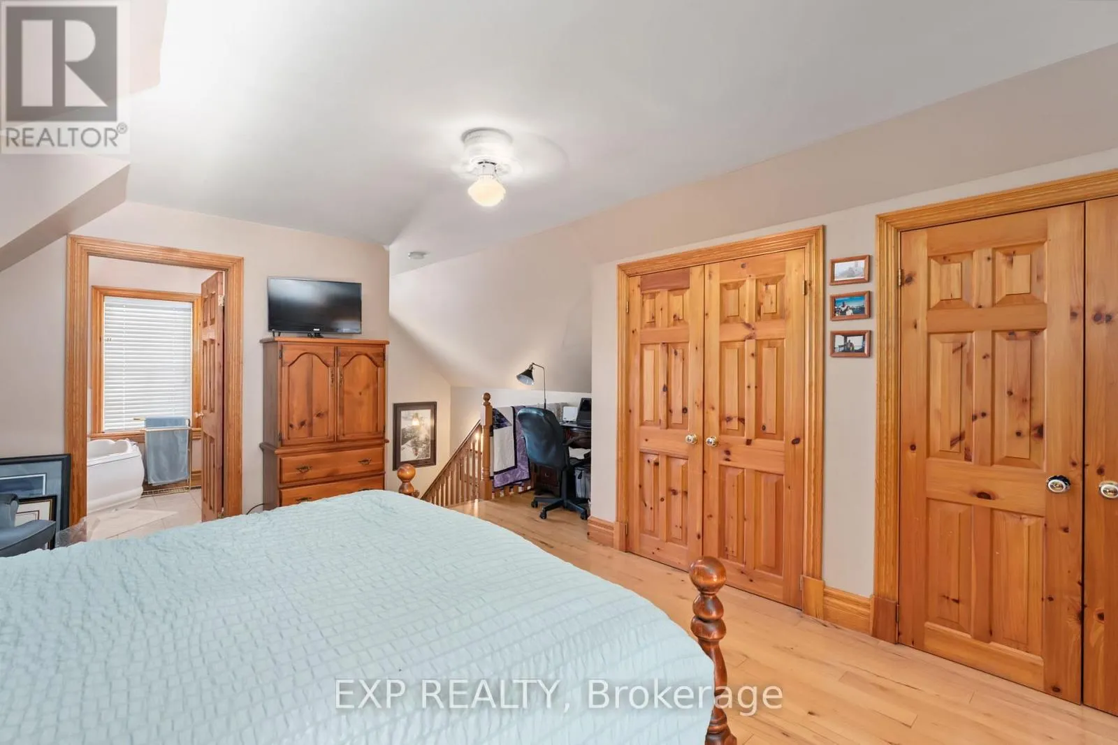 8923 MORNING GLORY ROAD