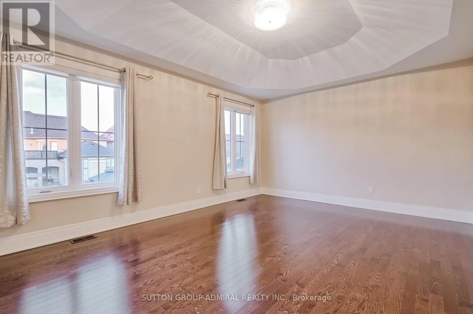 7 KINGHORN ROAD