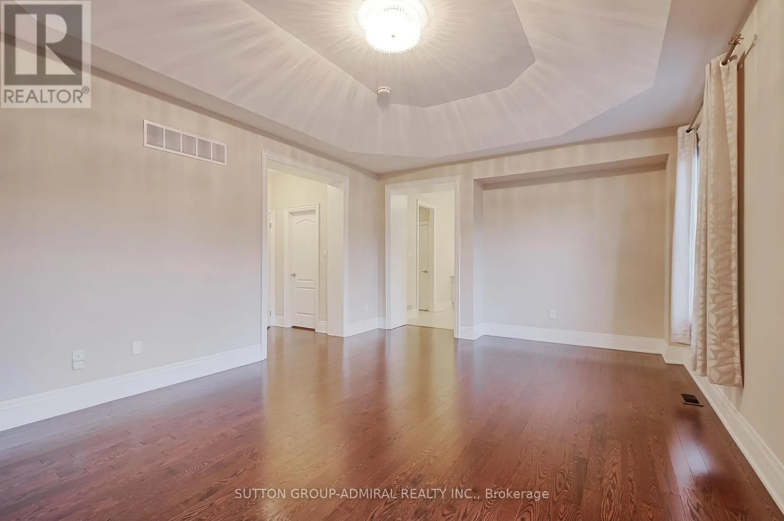 7 KINGHORN ROAD