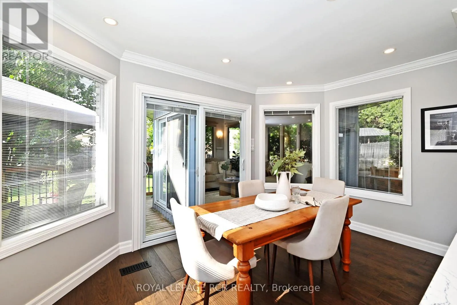 24 MURDOCK AVENUE