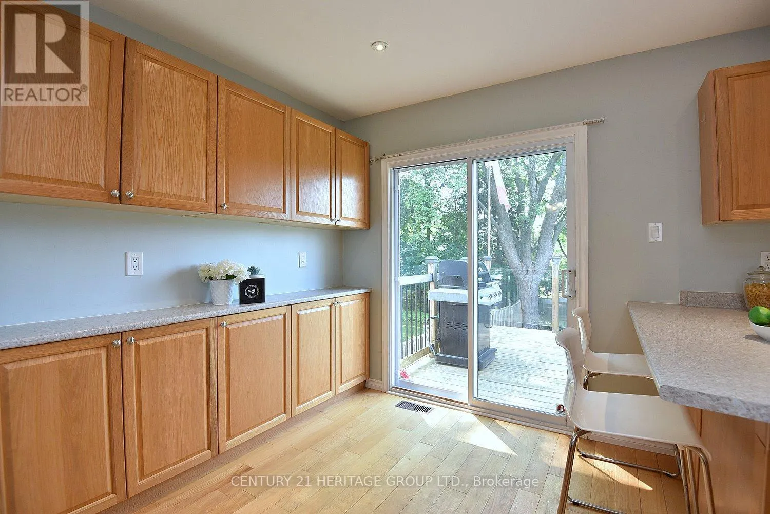 838 BORONIA CRESCENT